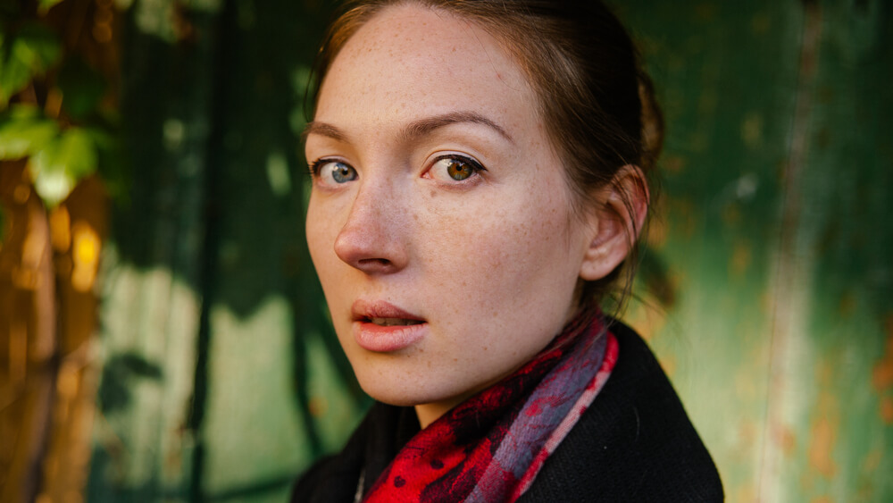 Woman with one blue eye and one brown eye